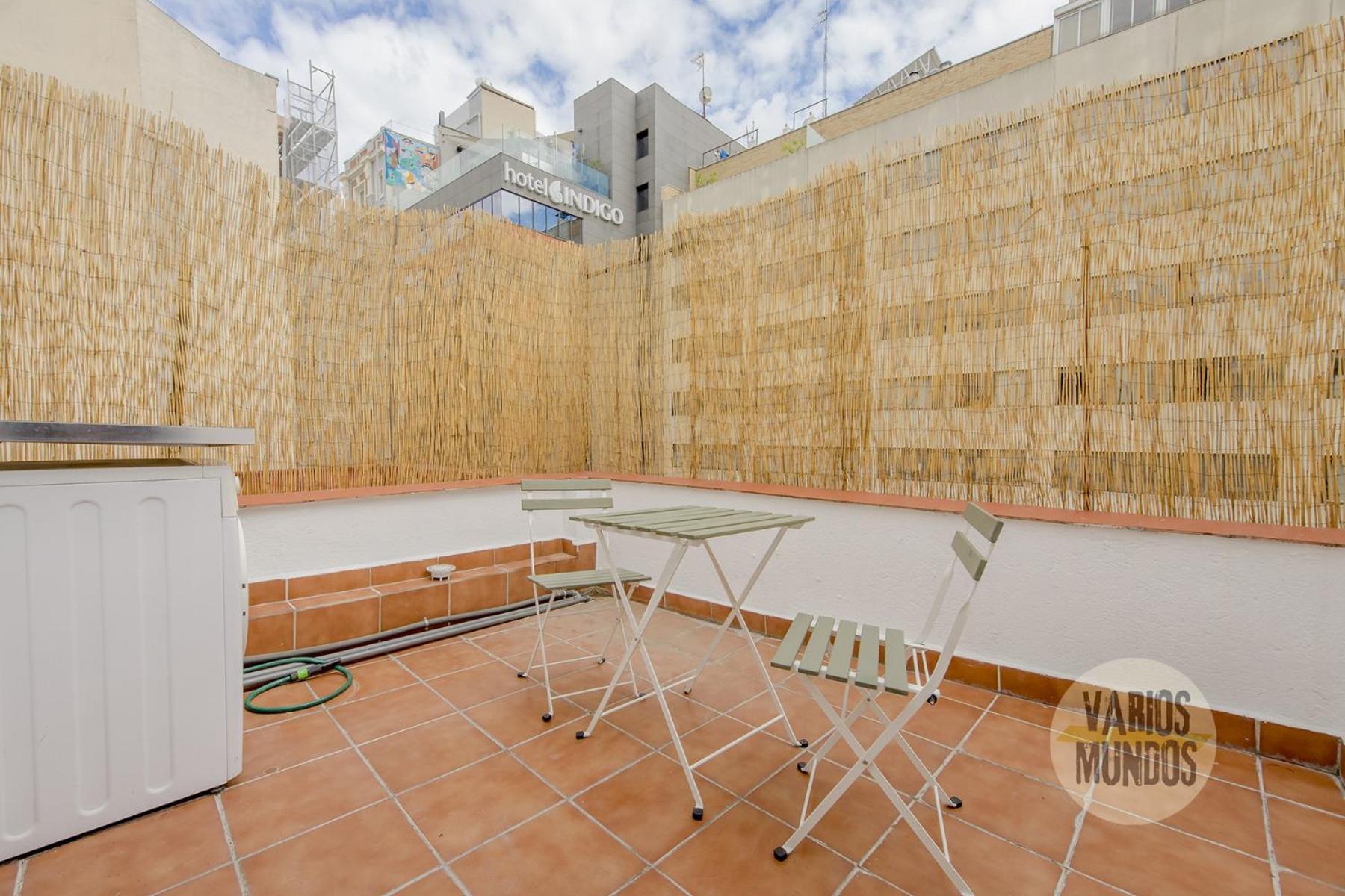 Atico Calle Silva Para 3Pax Con Terraza Esquina Con Gran Via E2 Madrid Exterior photo